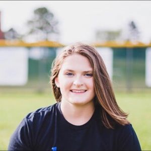 Meet your Posher, Chloe